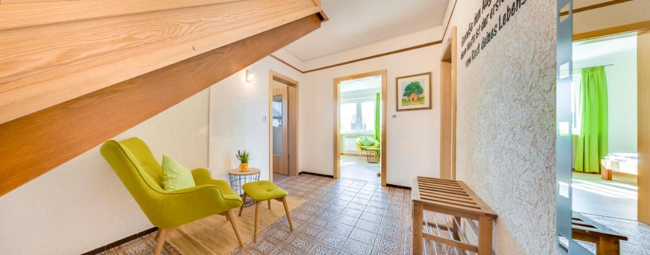 Bartlhof-Ferienwohnungen-Zimmer Бургленгенфельд Экстерьер фото