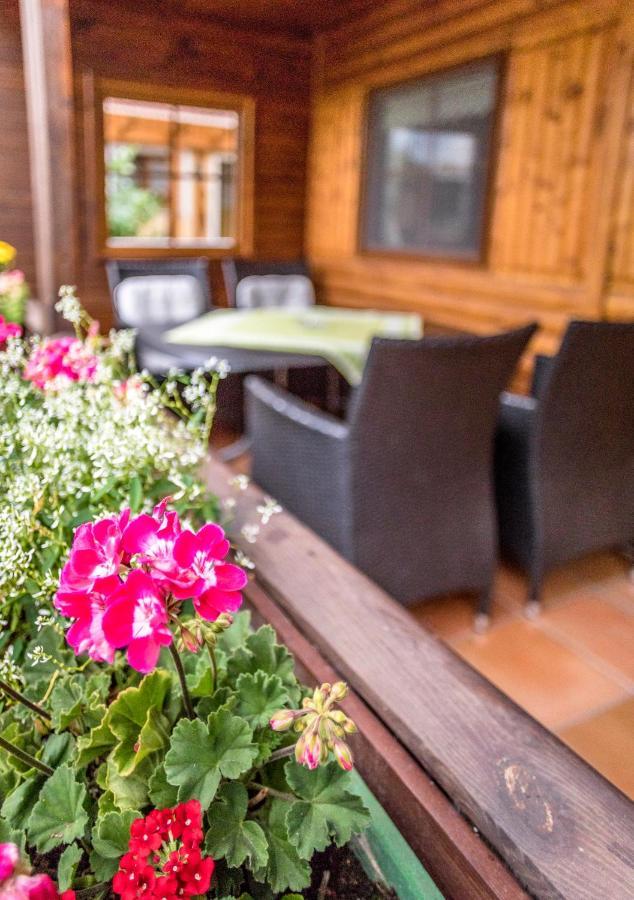 Bartlhof-Ferienwohnungen-Zimmer Бургленгенфельд Экстерьер фото