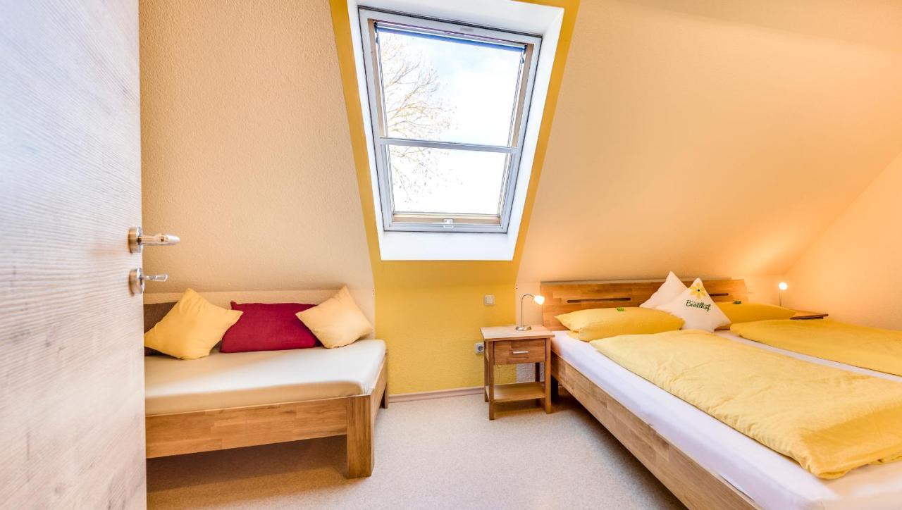 Bartlhof-Ferienwohnungen-Zimmer Бургленгенфельд Экстерьер фото