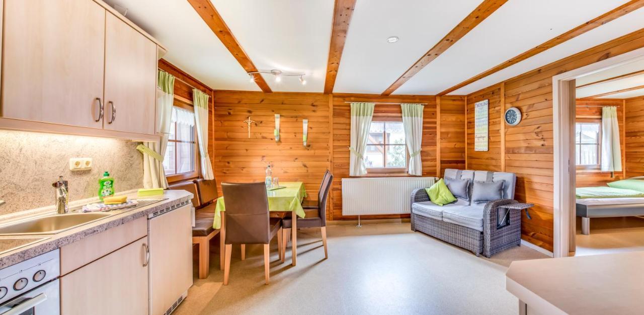 Bartlhof-Ferienwohnungen-Zimmer Бургленгенфельд Экстерьер фото