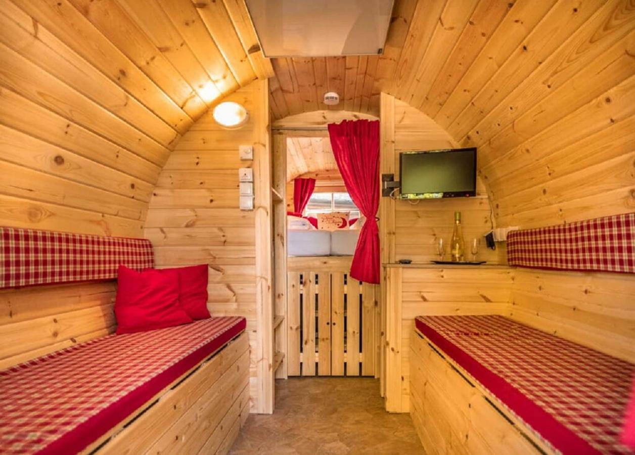 Bartlhof-Ferienwohnungen-Zimmer Бургленгенфельд Экстерьер фото