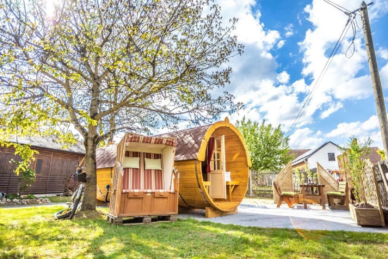 Bartlhof-Ferienwohnungen-Zimmer Бургленгенфельд Экстерьер фото